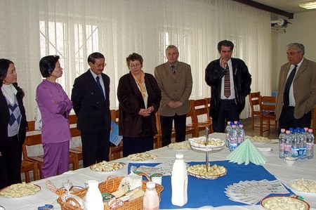2010310indonez23m.jpg